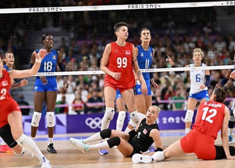 A Milli Kadın Voleybol Takımı, İtalya’ya yenildi