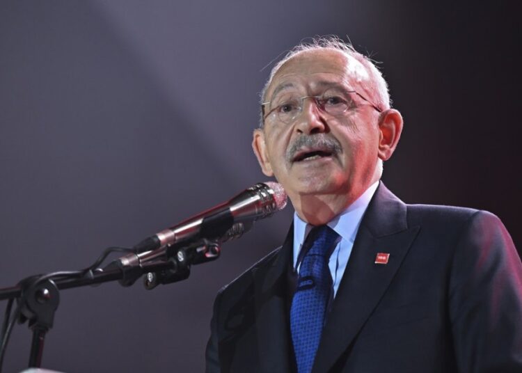 Kılıçdaroğlu'ndan "CHP kayyıma teslim edilemez, buna izin veremem" açıklaması 1 İfadeye çağrılan Kılıçdaroğlu: Bu davete icabet etmeyeceğim