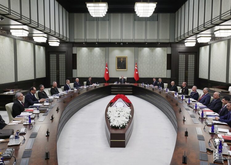 PKK’nın fesih kararı sonrası ilk MGK bildirisi: Terörsüz Türkiye hedefiyle atılan adımlar değerlendirildi