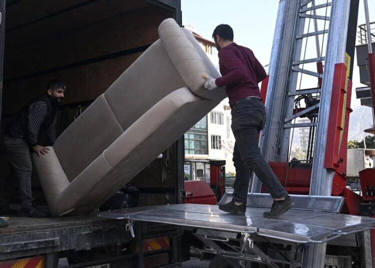 Halk İstanbul, Ankara, İzmir’den, küçük şehirlere taşınıyor