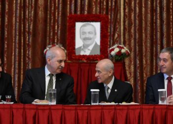 Numan Kurtulmuş’tan Bahçeli’ye ‘komisyon’ yanıtı: Önce silahlar teslim edilmeli