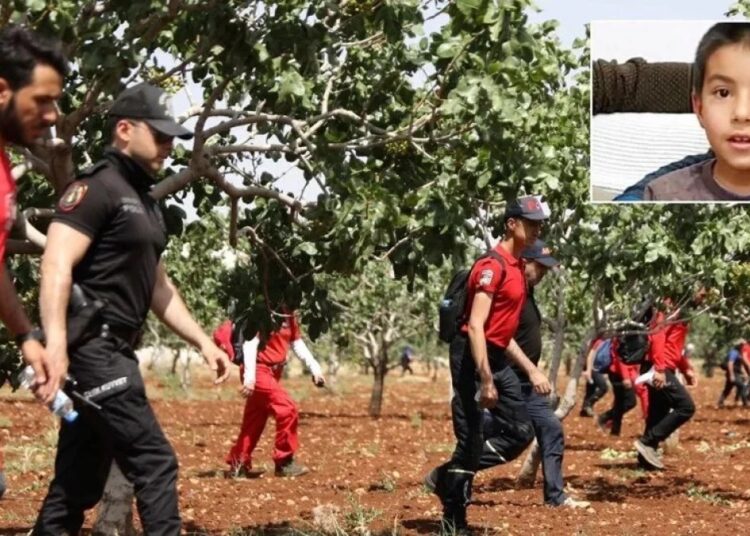 Fıstık tarlasında kaybolmuştu, 3 gündür bulunamadı 1 Fıstık tarlasında kaybolmuştu, 3 gündür bulunamadı