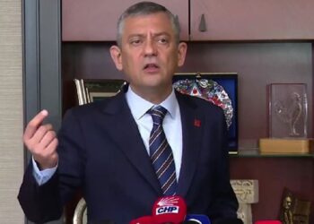 Özgür Özel’den ‘diploma’ ve ‘Özgür Çelik’ çıkışı: ‘Akın’a talimat vermişler…’