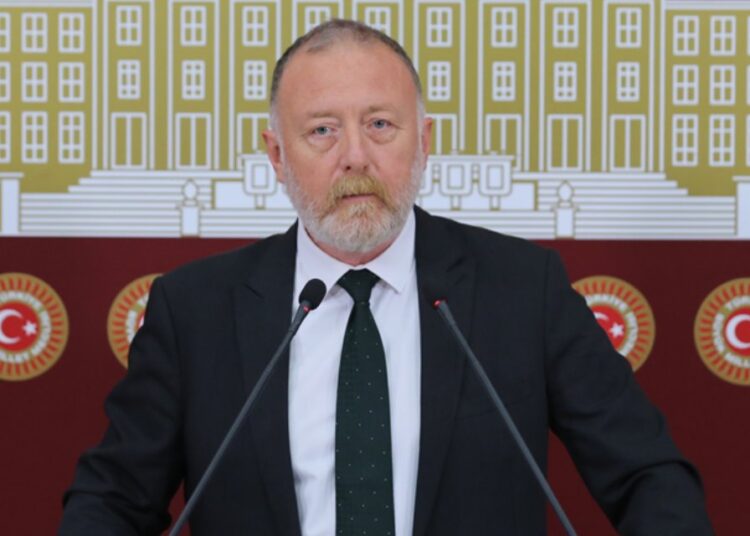 DEM Parti’den infaz paketi yorumu: ‘Dağ fare bile doğurmadı’