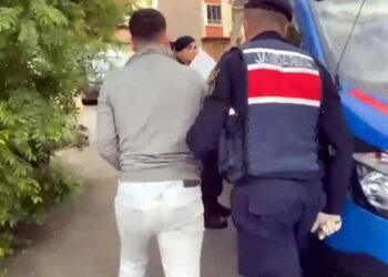 İstanbul’da yapılan uyuşturucu operasyonunda 272 torbacı yakalandı