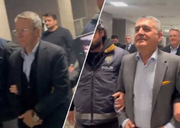 TÜSİAD yöneticilerinin yurt dışı çıkış yasakları kaldırıldı 7 TÜSİAD yöneticileri aleyhine açılan dava yarın görülecek