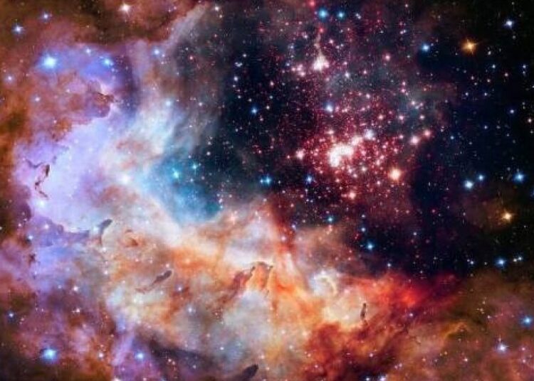 En uzak galaksi keşfedildi: Işığı 13.5 milyar yıl öteden geldi