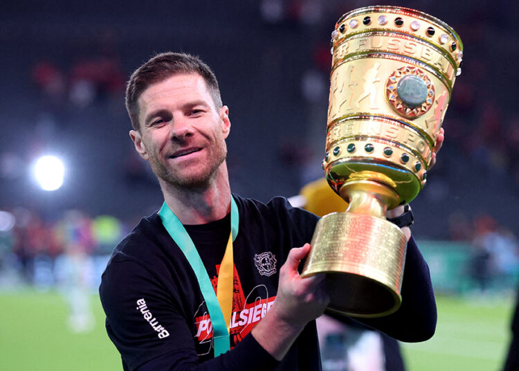 Xabi Alonso, Real Madrid ile 3 yıllık sözleşme imzaladı 1 Xabi Alonso, Real Madrid ile 3 yıllık sözleşme imzaladı