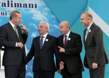 Erdoğan’ın yandaş müteahhitleri tasfiye edeceği iddia edildi