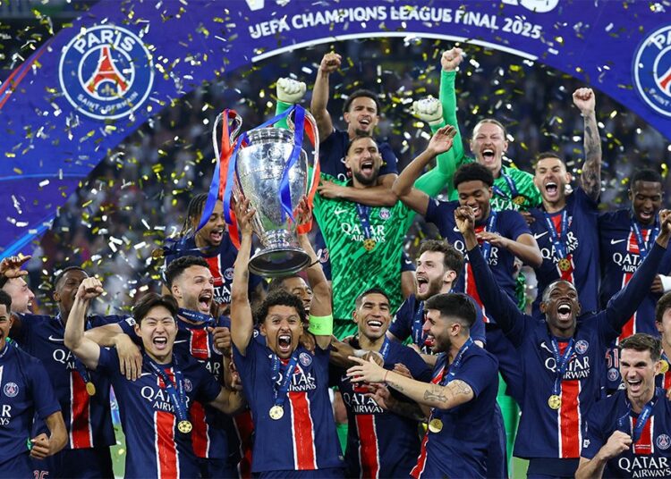 Avrupa'nın en büyüğü tarihi farkla PSG 1 Avrupa’nın en büyüğü tarihi farkla PSG