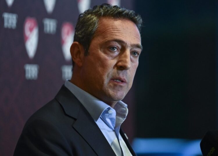 Fenerbahçe Kulübü Başkanı Ali Koç, PFDK'ye sevk edildi 1 Ali Koç’tan imza kampanyasına tepki: ‘Kulübümüz için uygun değil’