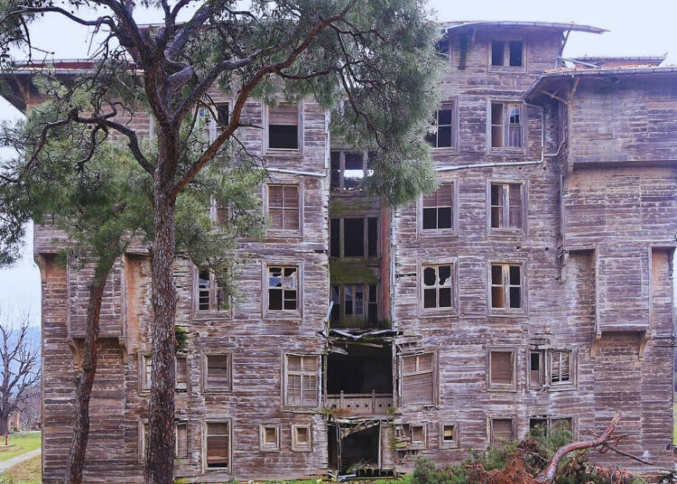 Büyükada Rum Yetimhanesi otel oluyor 1 Büyükada Rum Yetimhanesi otel oluyor