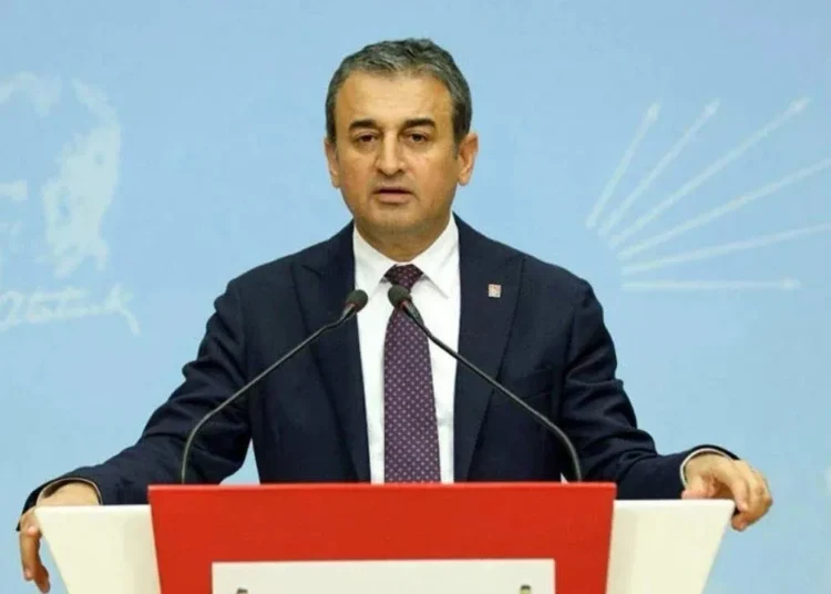 CHP’den “600 troll” iddiasına suç duyurusu 1 CHP’den “600 troll” iddiasına suç duyurusu