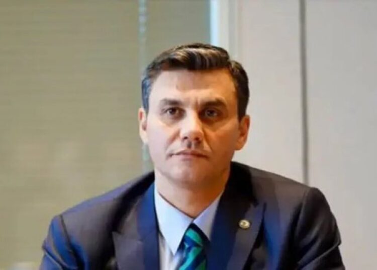 Manisa Büyükşehir Belediye Başkanı Ferdi Zeyrek hayatını kaybetti