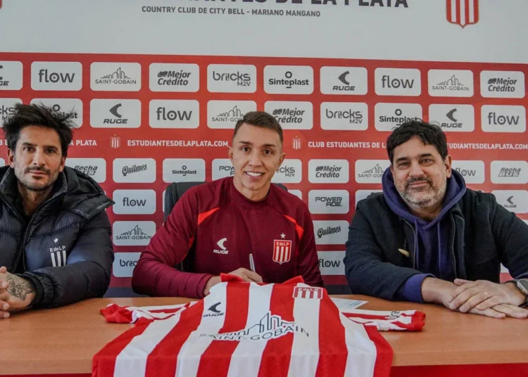 Fernando Muslera, yeni takımı ile sözleşme imzaladı