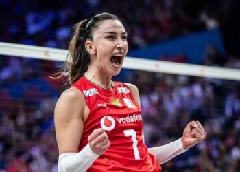 Fenerbahçe, milli voleybolcunun transferini resmen açıkladı 4 Fenerbahçe, milli voleybolcunun transferini resmen açıkladı