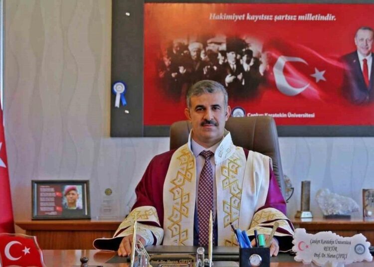 Eşref Rüya yazdı I Rektör Çiftçi’nin usulsüzlüğünü herkes biliyormuş!