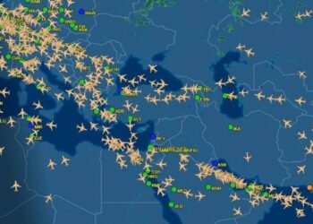 İsrail’in saldırısı nedeniyle uçaklar rota değiştirdi