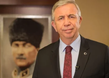 Ankara’da 3.6 büyüklüğünde deprem: Mansur Yavaş açıklama yaptı