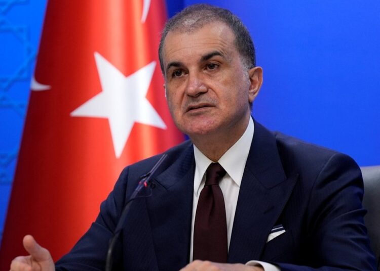 AK Parti Sözcüsü Ömer Çelik, Özgür Özel'e seslendi: 'Bu dil siyaset dili değil' 1 AK Parti Sözcüsü Ömer Çelik, Özgür Özel’e seslendi: ‘Bu dil siyaset dili değil’
