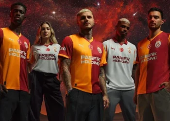 Galatasaray, 5 yıldızlı logonun nasıl olacağını resmen açıkladı