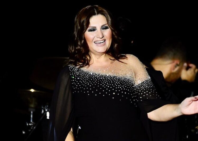 Sibel Can babaanne oluyor 1 Sibel Can babaanne oluyor