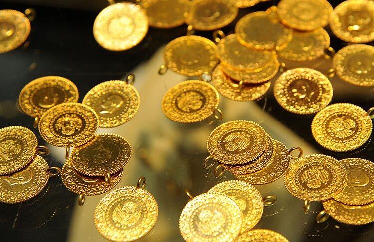 Fiyat artışı hız kesmiyor: Gram altın rekora koşuyor!