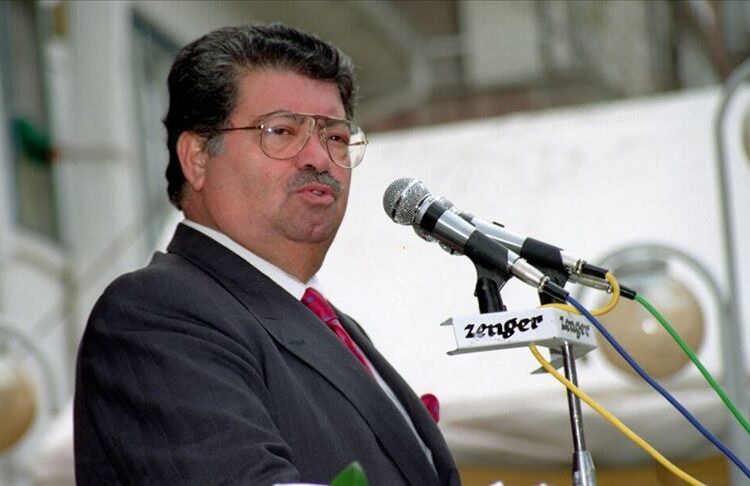 Ahmet Özal’a mektup gönderen Öcalan: Turgut Özal demokrasi şehidi 1 Ahmet Özal’a mektup gönderen Öcalan: Turgut Özal demokrasi şehidi