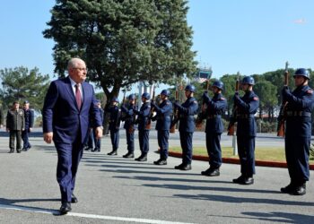 Milli Savunma Bakanı açıkladı: Türk askeri Suriye’den çekilecek mi?