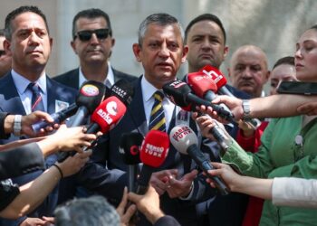 Özgür Özel: Komisyonda 10 arkadaşı görevlendireceğiz