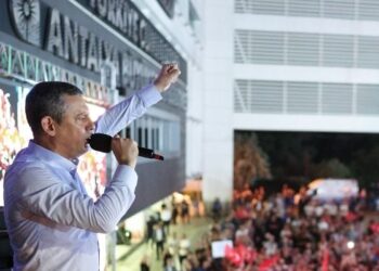 Özgür Özel hakkında jet soruşturma