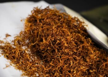 Mevzuata uyan yok: Tütünü isteyen istediği gibi satıyor