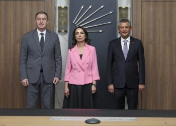 DEM Parti, bugün CHP’yi ziyaret edecek