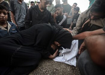 İsrail’in Gazze’ye saldırılarında can kaybı 57 bini geçti