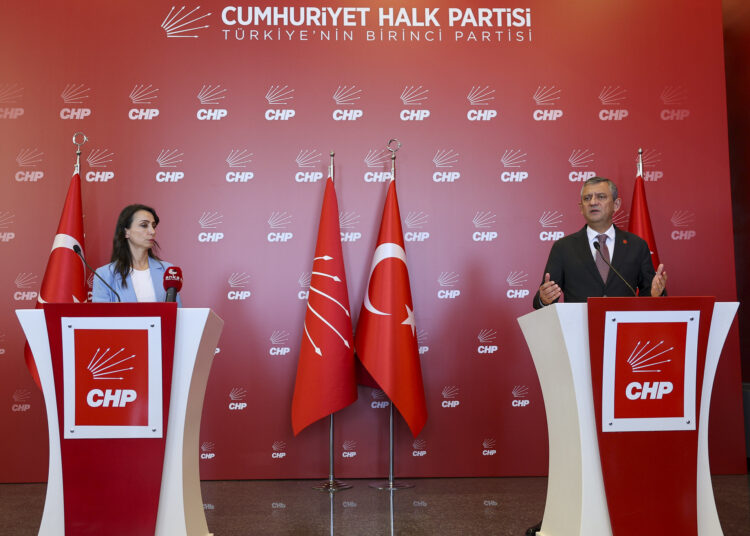 DEM Parti heyeti, CHP'yi ziyaret etti 1 DEM Parti heyeti, CHP’yi ziyaret etti