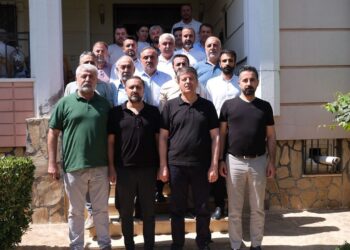 Tutdere ev hapsinde grup toplantısı yaptı, yeni Başkan Vekili seçildi