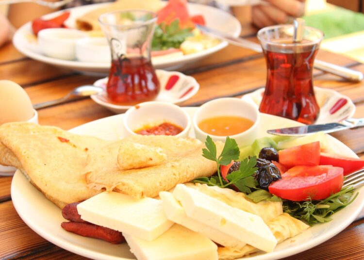 Kahvaltıyı bu saatlerde yapmak ömrü 20 yıl uzatıyor 1 Kahvaltıyı bu saatlerde yapmak ömrü 20 yıl uzatıyor