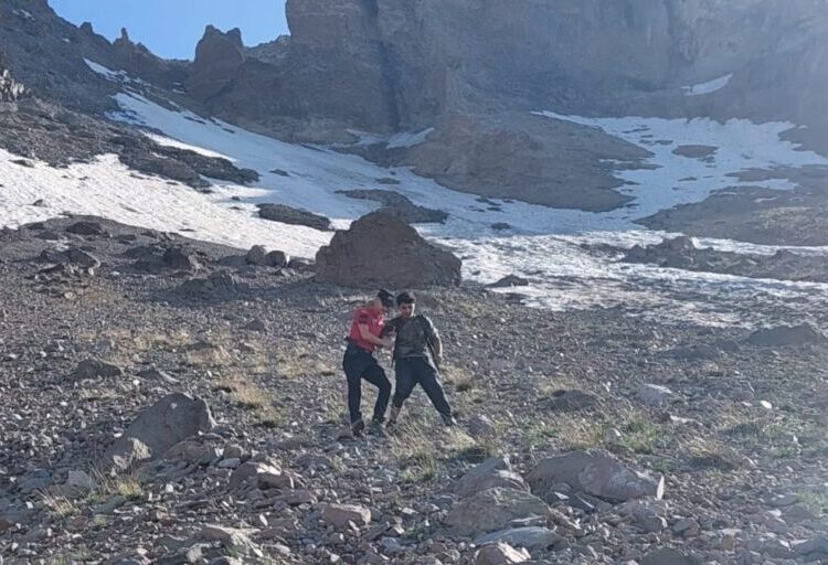 Erciyes Dağı’nda mahsur kalan amatör dağcı kurtarıldı