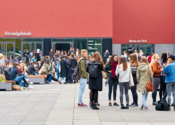 Alman eğitim sendikası, tüm okullarda İslam dersi okutulmasını talep etti