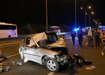 Ters yöne giren araç kazaya neden oldu: 2 ölü