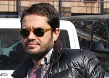 Yüksek kâr vaadiyle Ozan Doğulu’nun 12 milyon lirasını dolandırdılar