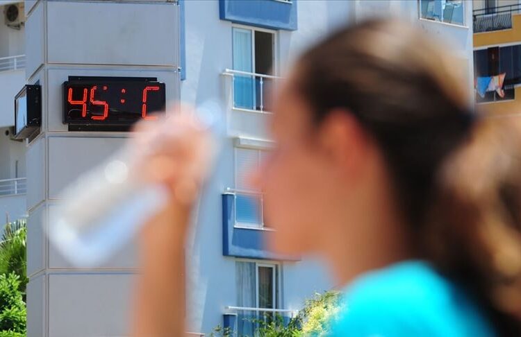 Sıcaklıklar 6 derece birden artacak, ‘dışarı çıkmayın’ uyarısı yapıldı