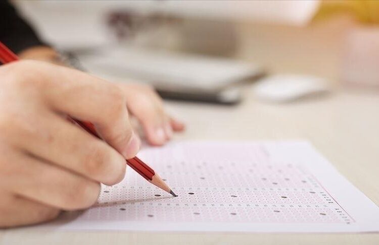 Esat Aytan yazdı I Sınav Sonrası Öğrenci ve Veliler