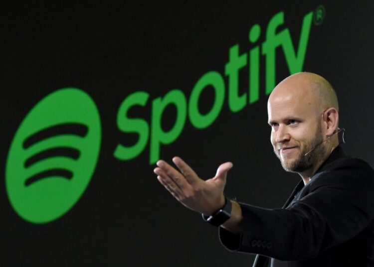 Spotify’ın silaha yatırım yapması sanatçıların tepkisini çekti: Bir bir ayrılıyorlar