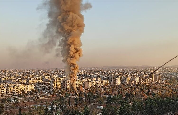 İsrail, Suriye Genelkurmay Başkanlığı’nı vurdu