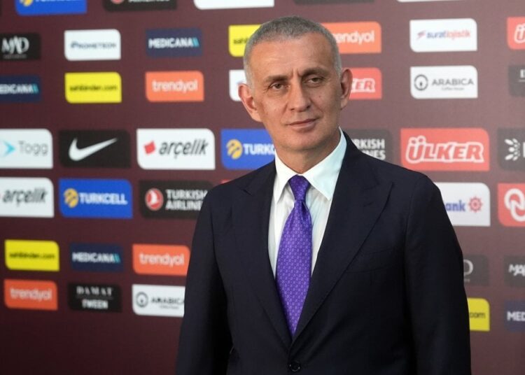 Hacıosmanoğlu "Kupayı alıp geleceğiz" demişti 1 Hakemlere yaka kamerası uygulaması getiriliyor