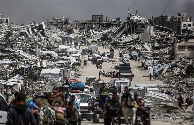 İsrail ‘gönüllü göç’ adı altında Filistinlileri sürgün etmeye hazırlanıyor