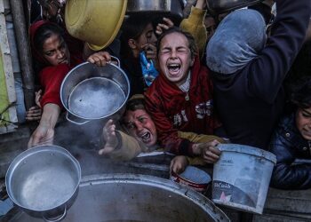 Gazze’de 5 yaş altı 650 bin çocuk açlıkla karşı karşıya