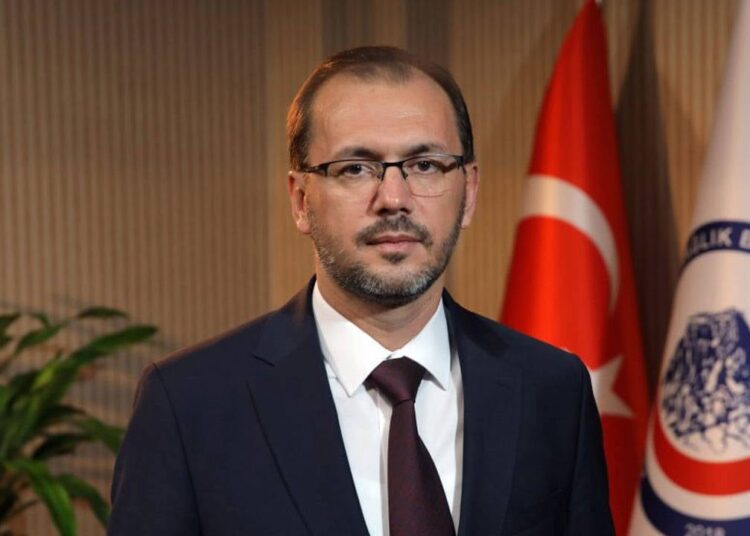 “Torpil yaptırıyorum” demişti: Sağlık Bakan Yardımcılığı’na atandı 1 “Torpil yaptırıyorum” demişti: Sağlık Bakan Yardımcılığı’na atandı