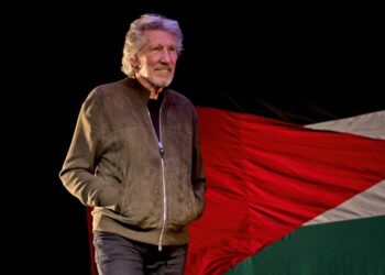 Efsane müzisyen Roger Waters, vahşice katledilen Filistinli kadınlar için beste yaptı
